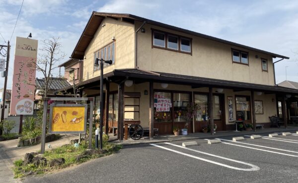 埼玉北部 築1年以上のおしゃれ古民家カフェ Y S Cafe ワイズカフェ つぶらな瞳ちゃん